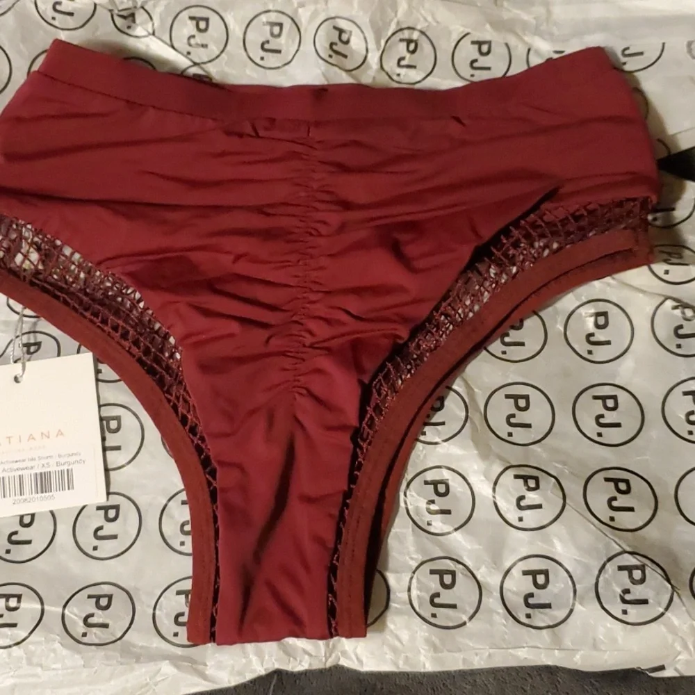 Tatiana Activewear by PoleJunkie NWT - Picture 5 of 6